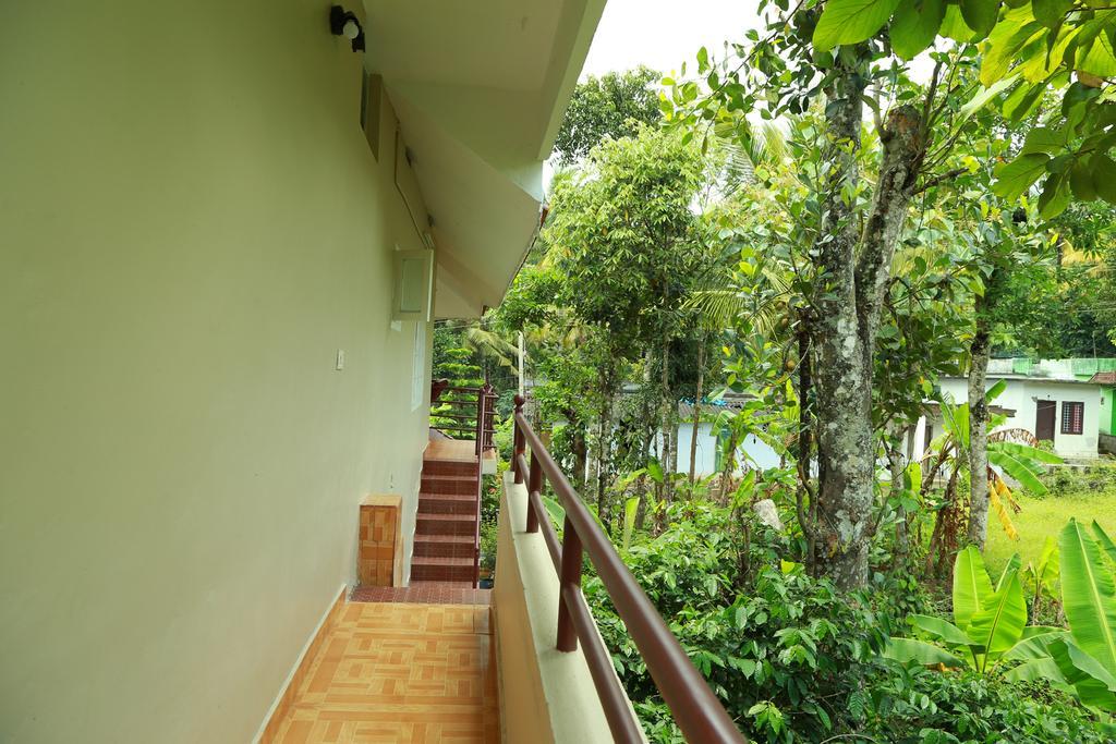 Ferndale Homestay Thekkady Eksteriør bilde