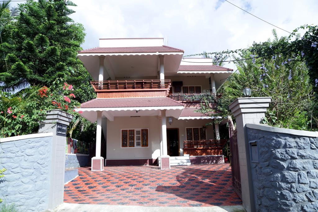 Ferndale Homestay Thekkady Eksteriør bilde